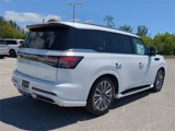 New 2025 INFINITI QX80 Luxe image 4