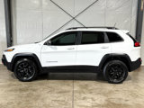 Used 2018 Jeep Cherokee Trailhawk w/ Quick Order Package 25L image 2