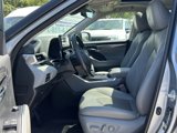 Used 2021 Toyota Highlander Limited image 3