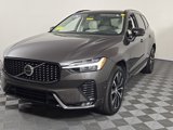 Certified 2025 Volvo XC60 B5 Ultra image 4