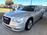 Used 2020 Chrysler 300 Limited image 2