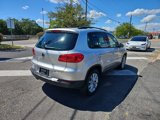 Used 2015 Volkswagen Tiguan SE image 5