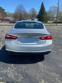 Used 2018 Chevrolet Malibu LT image 2