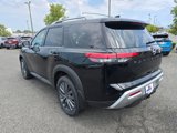 New 2025 Nissan Pathfinder SL w/ SL Premium Package image 6