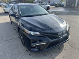 Used 2022 Toyota Camry SE image 4