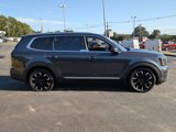 Used 2023 Kia Telluride AWD image 3