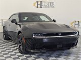 Used 2024 Dodge Charger R/T w/ Plus Group image 2