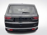 Used 2024 Jeep Wagoneer L Series II w/ Premium Group I image 5