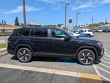 New 2025 Volkswagen Atlas SE image 6