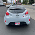 Used 2015 Hyundai Veloster RE:FLEX Edition image 4