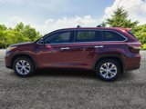 Used 2015 Toyota Highlander LE image 4