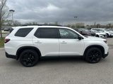 Certified 2025 Honda Pilot Black Edition image 4