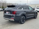 New 2025 Kia Sorento S image 4