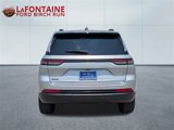 Used 2024 Jeep Grand Cherokee Altitude image 4