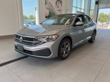Used 2023 Volkswagen Jetta SE image 3