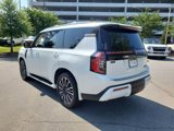 Certified 2025 Nissan Armada Platinum Reserve image 5