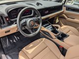 New 2025 Porsche Cayenne E-Hybrid image 4