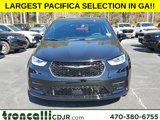 New 2025 Chrysler Pacifica Limited image 2