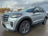 New 2025 Ford Explorer Active w/ Active Comfort Package image 3