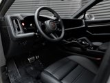 New 2026 Porsche Cayenne S image 4