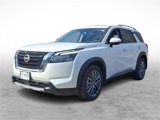 New 2025 Nissan Pathfinder SL w/ SL Premium Package image 2