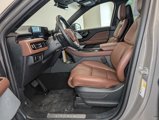 New 2025 Lincoln Aviator Reserve image 4