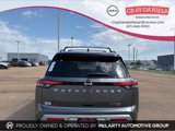 New 2025 Nissan Pathfinder Platinum image 3