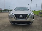 Used 2023 Nissan Rogue SL image 2
