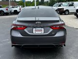 Used 2022 Toyota Camry SE image 4