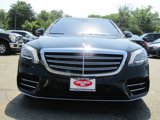 Used 2019 Mercedes-Benz S 450 4MATIC Sedan w/ AMG Line Exterior image 2