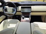 New 2025 Land Rover Range Rover SE image 4
