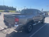 Used 2018 Toyota Tacoma TRD Off-Road w/ TRD Premium Off Road Package image 3
