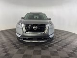 New 2025 Nissan Pathfinder Platinum image 2