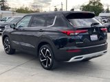 Used 2022 Mitsubishi Outlander SE image 4