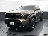 Used 2025 Toyota Tacoma TRD Off-Road image 4