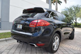 Used 2014 Porsche Cayenne Diesel Platinum Edition image 6
