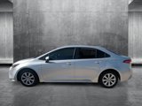 Used 2022 Toyota Corolla LE image 2