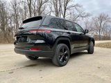 New 2025 Jeep Grand Cherokee Limited w/ Black Appearance Package image 6