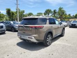 New 2025 Nissan Pathfinder Platinum image 4