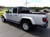 Used 2023 Jeep Gladiator Sport image 5