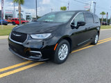 New 2026 Chrysler Pacifica Select image 4