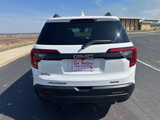 Used 2021 GMC Acadia SLT w/ Elevation Edition image 4