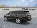 New 2025 Lincoln Navigator Reserve image 4