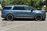 New 2026 Kia Carnival image 3