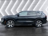 New 2025 Mitsubishi Outlander SE image 3
