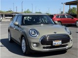 Used 2019 MINI Cooper 4-Door Hardtop w/ Premium Package image 3
