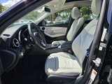 Used 2015 Mercedes-Benz C 300 4MATIC Sedan image 4