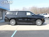 New 2025 Chevrolet Suburban Premier image 3