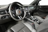 Certified 2025 Porsche Macan image 4