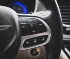 Used 2021 Chrysler Pacifica Touring-L image 5